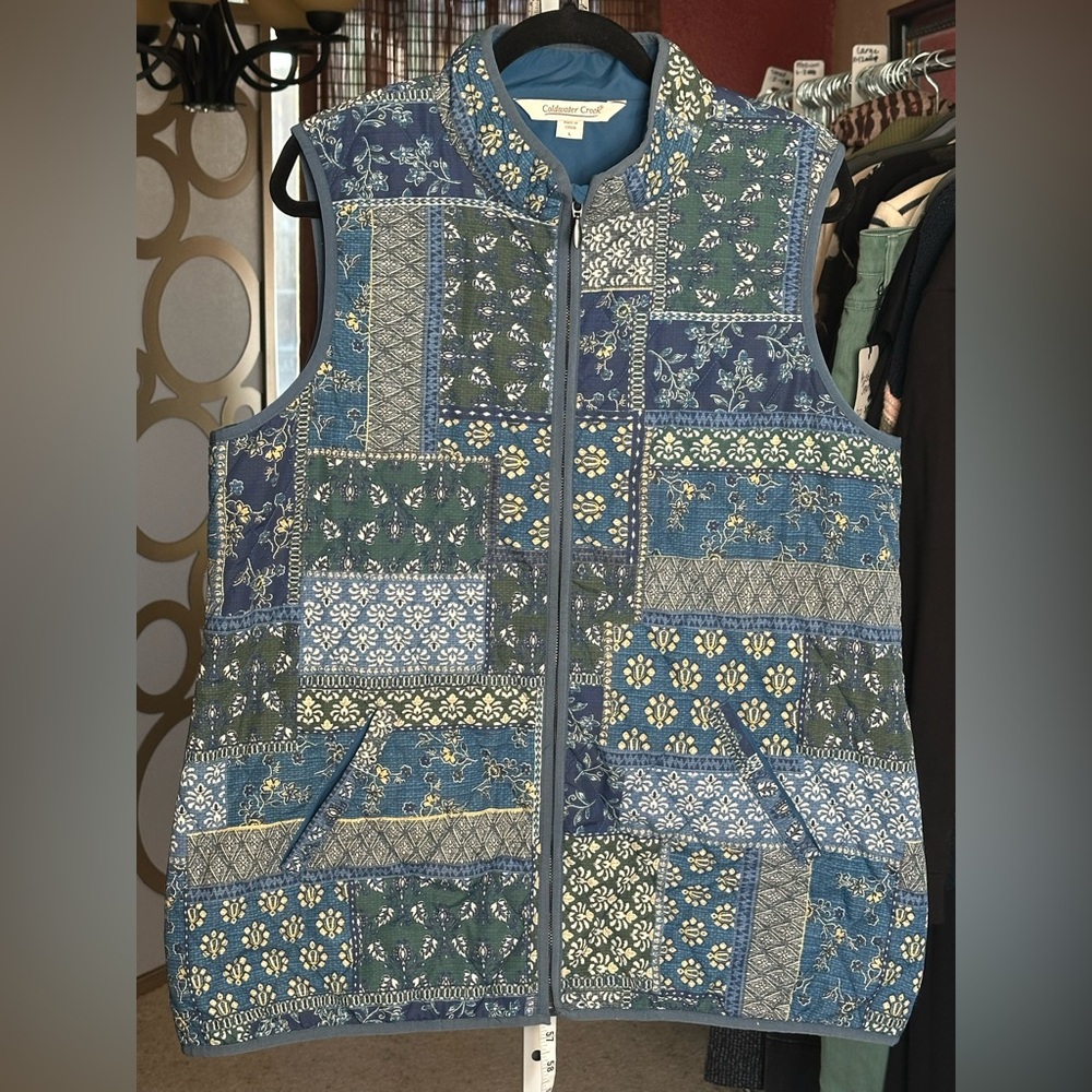 Coldwater Creek Patchwork Quilted Zip Vest Blue Green Floral Size L